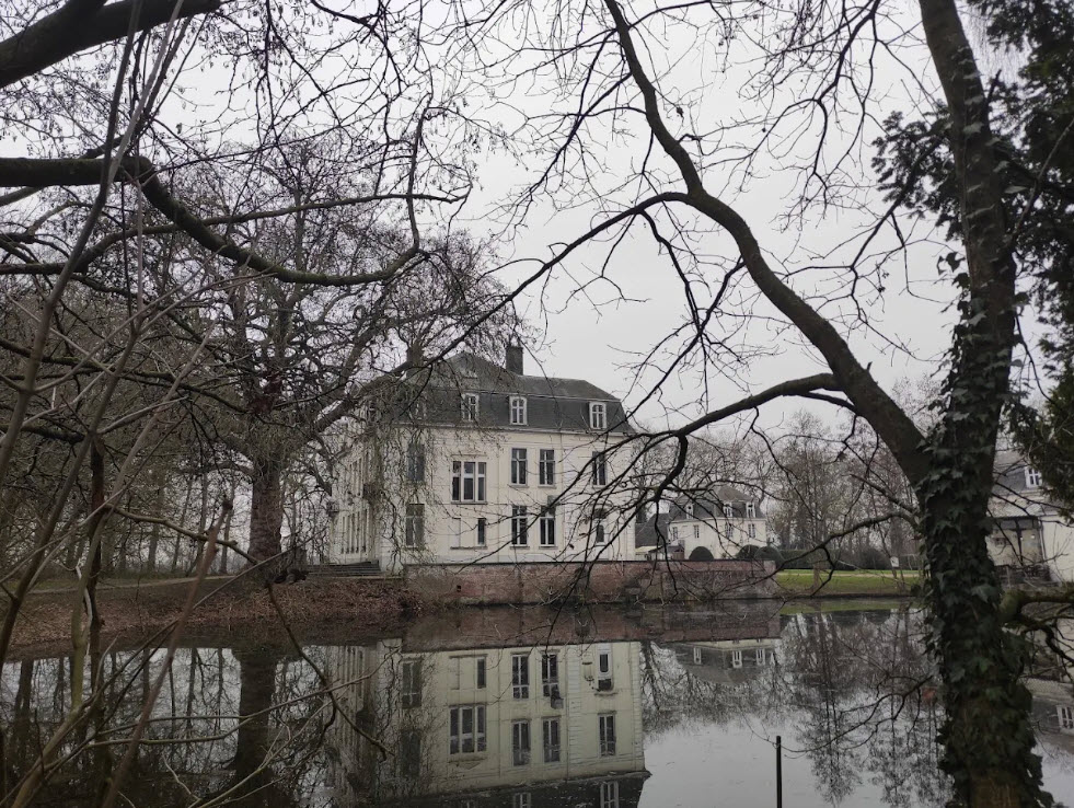 Kasteel Van Wippelgem "Goed Ten Hulle", Belgium